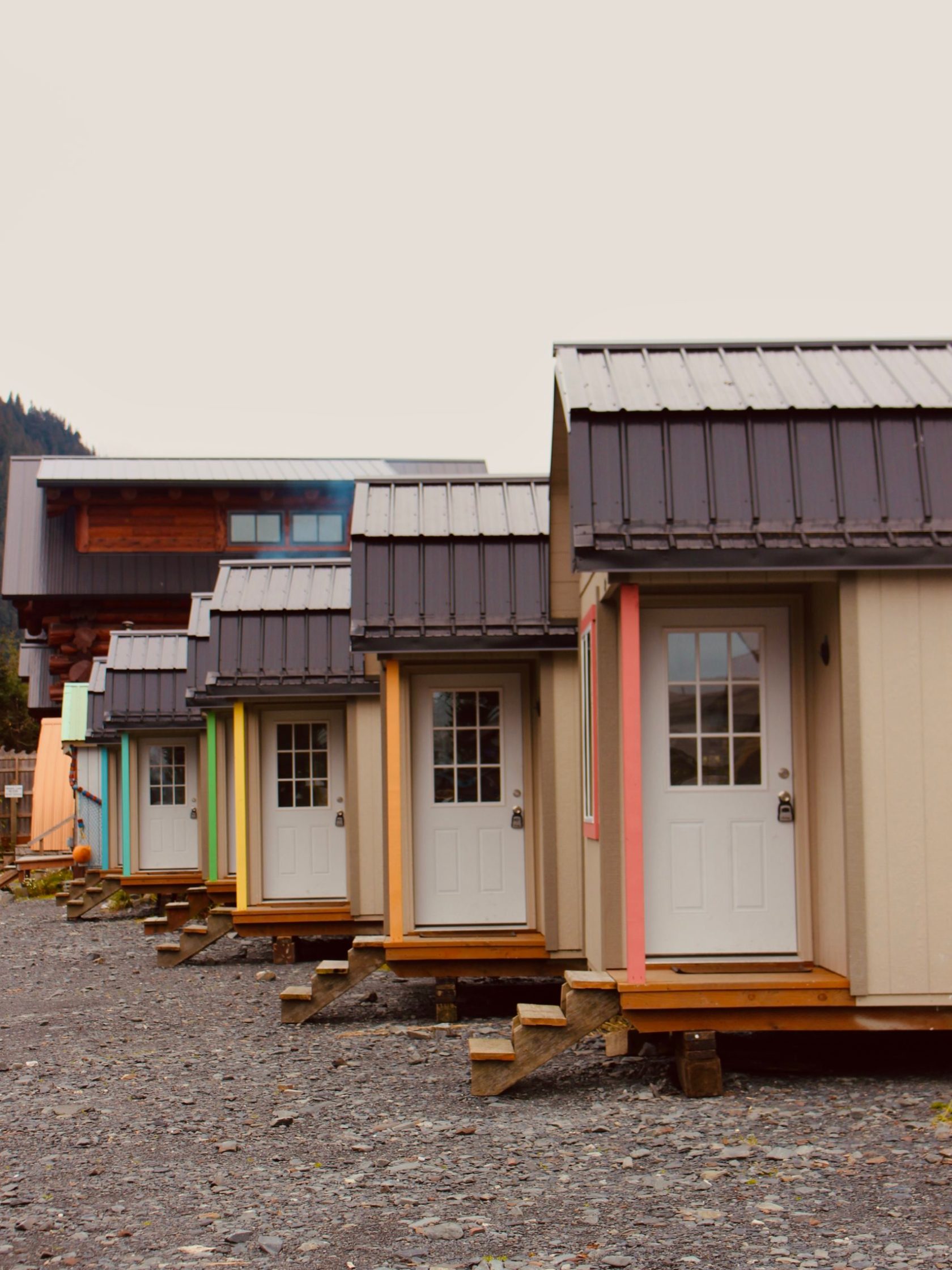 a house that is parked on the side of a building